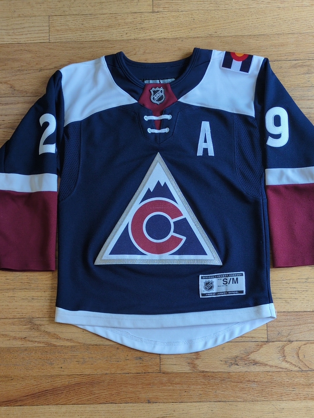 Kids Nathan MacKinnon Colorado Avalanche Jersey